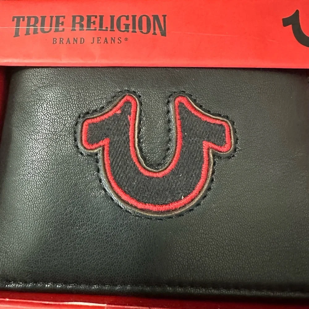 🆕True Religion Leather Wallet